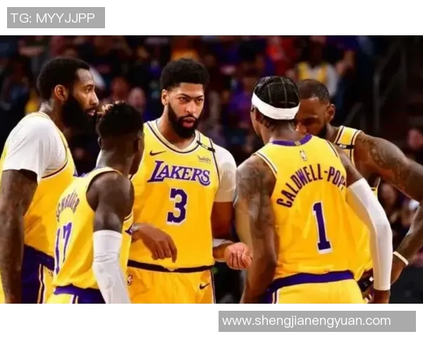 湖人队雪藏状元勾引火箭队实力内线,球迷期待更多惊喜表现 湖人队雪藏状元勾引火箭队实力内线,球迷期待更多惊喜表现